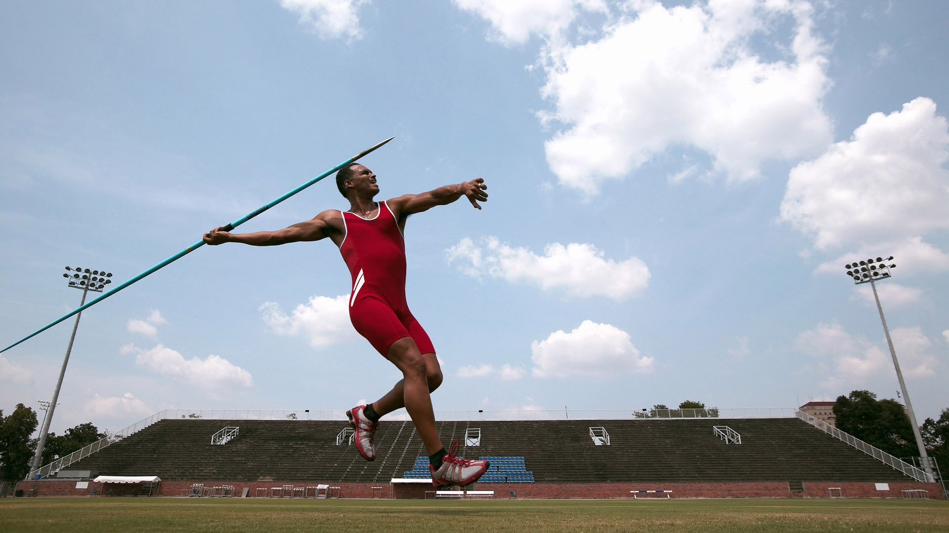 开云体育网页版入口-球员团队协作意识训练体系缺失，足球团队协作的重要性